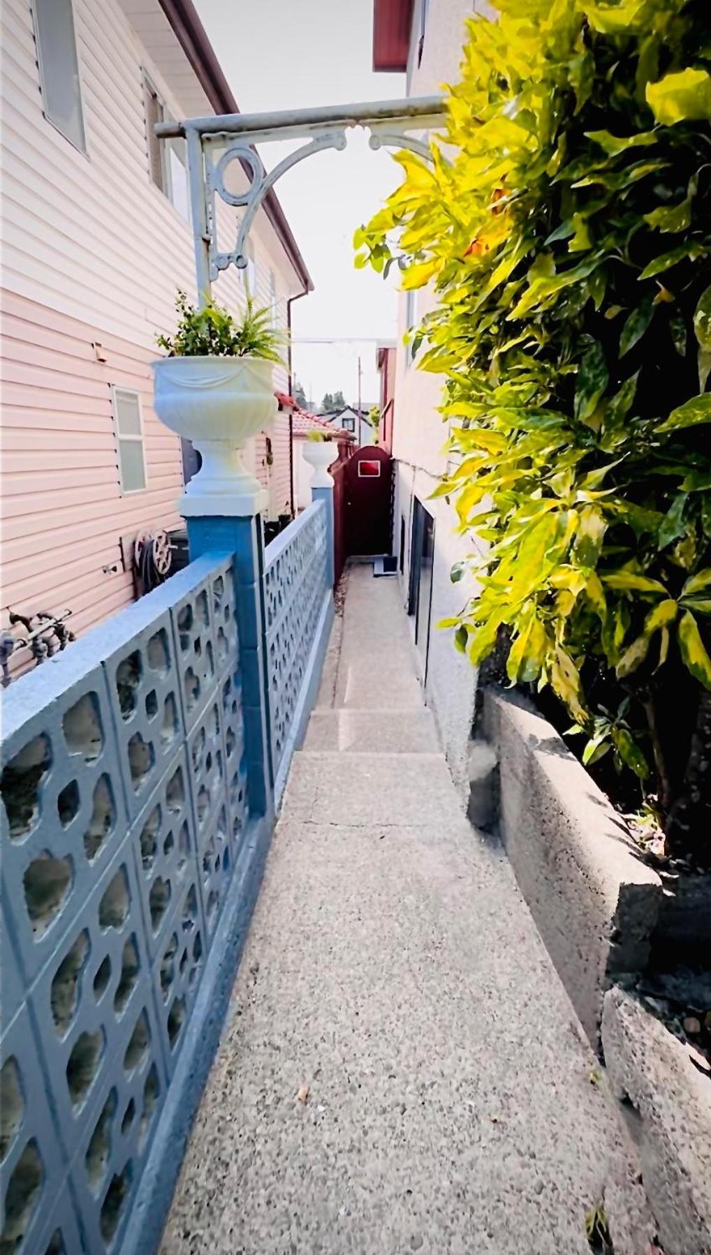 Petite Main Street Haven Διαμέρισμα Βανκούβερ Εξωτερικό φωτογραφία